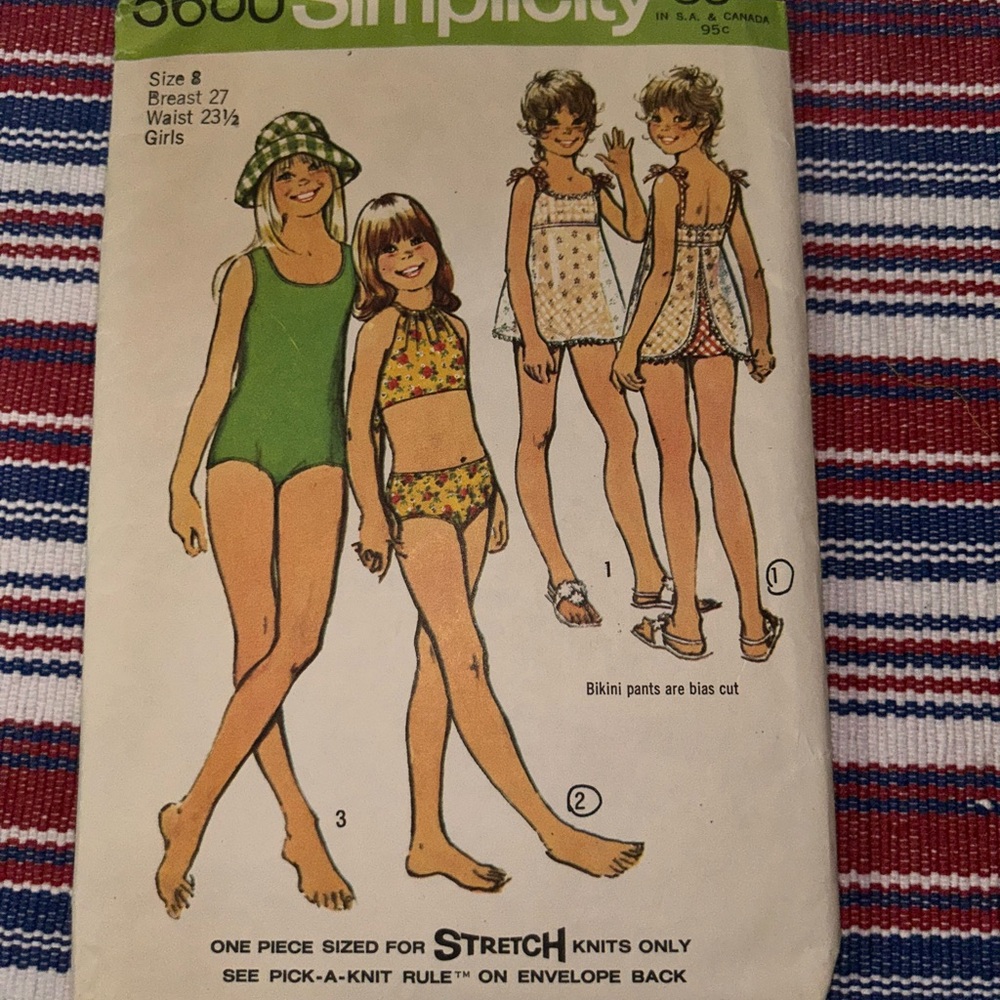 Simplicity Girls' Cozy Outfit Patterns - Picture 6 of 9